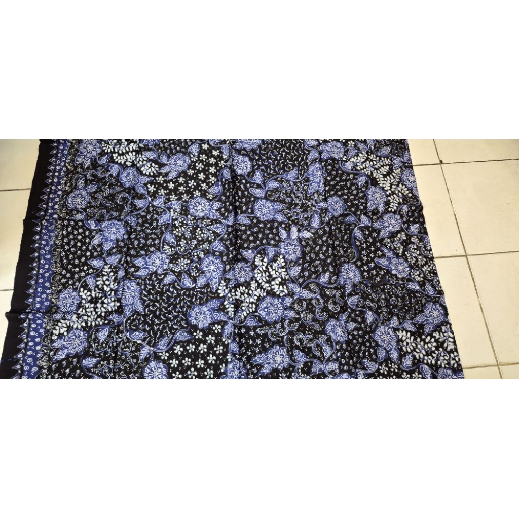Kain batik tulis lasem