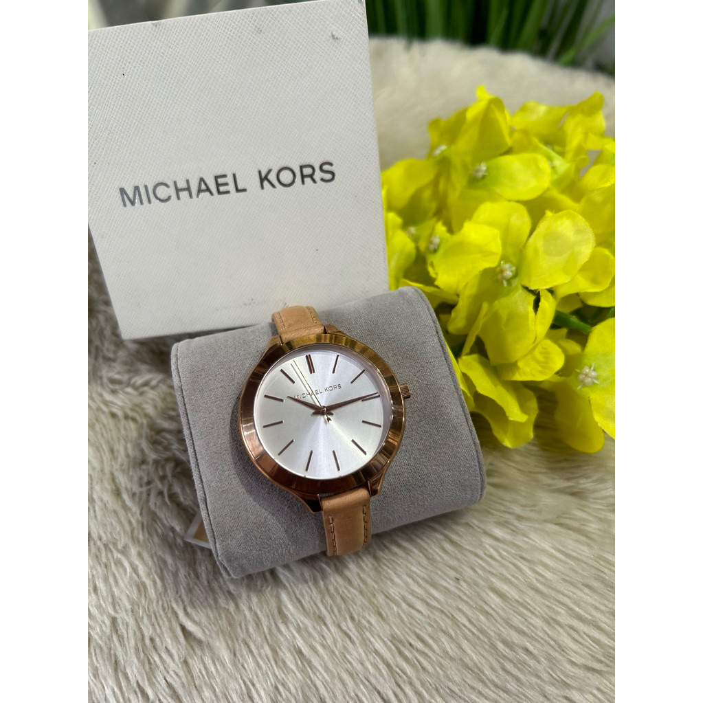 JAM TANGAN WANITA MK2284