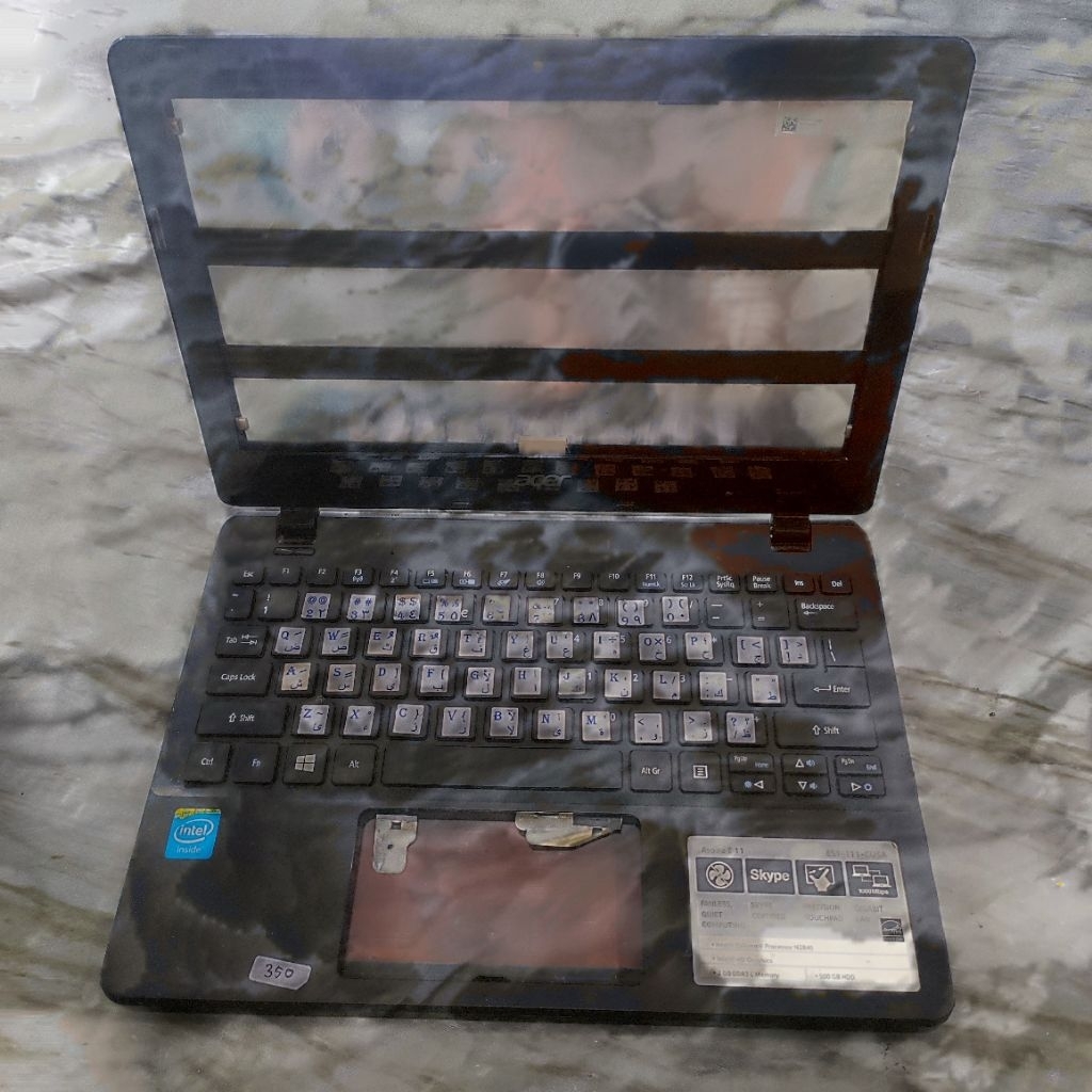 Casing Case Kesing Laptop Acer E3-111 E11 ES1-111