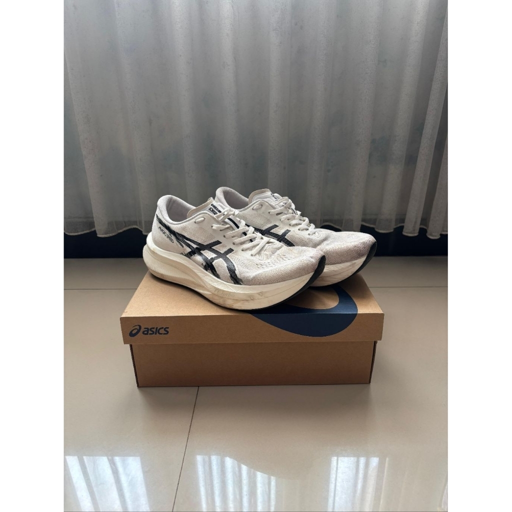 Asics Magic Speed 4 - White