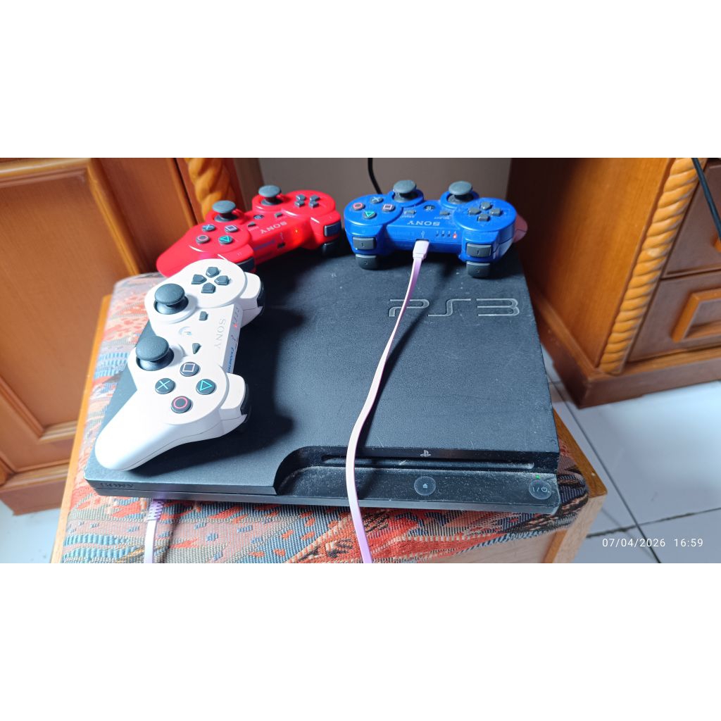 PS 3 Slim HEN 149 GB Second mesin lancar Kabel lengkap bonus 2 stik