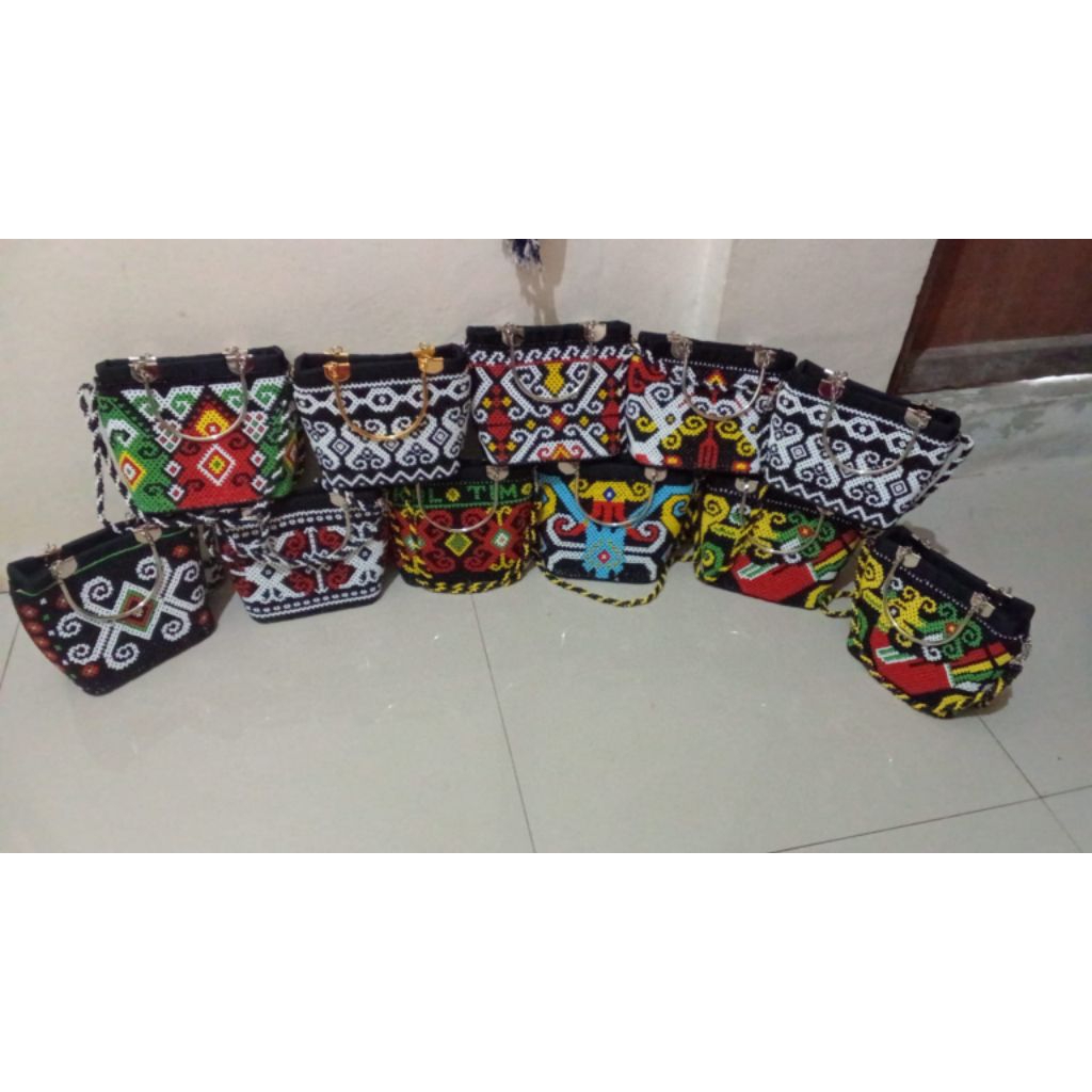 TAS.MANIK.KALIMANTAN