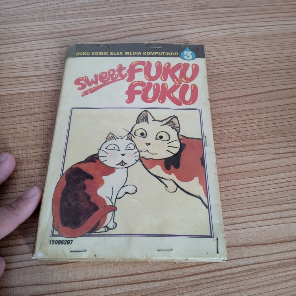 Komik Sweet Fuku Fuku Vol 3 Kanata Konami Kolpri Staples