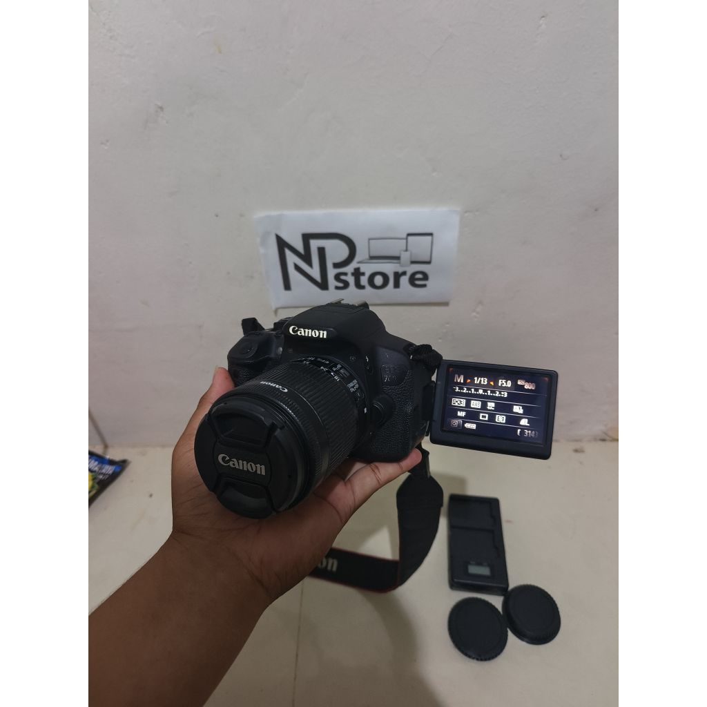 kamera canon DSLR 700D lensa STM no mirorles sony a6000 m50 a6400 650d 600d