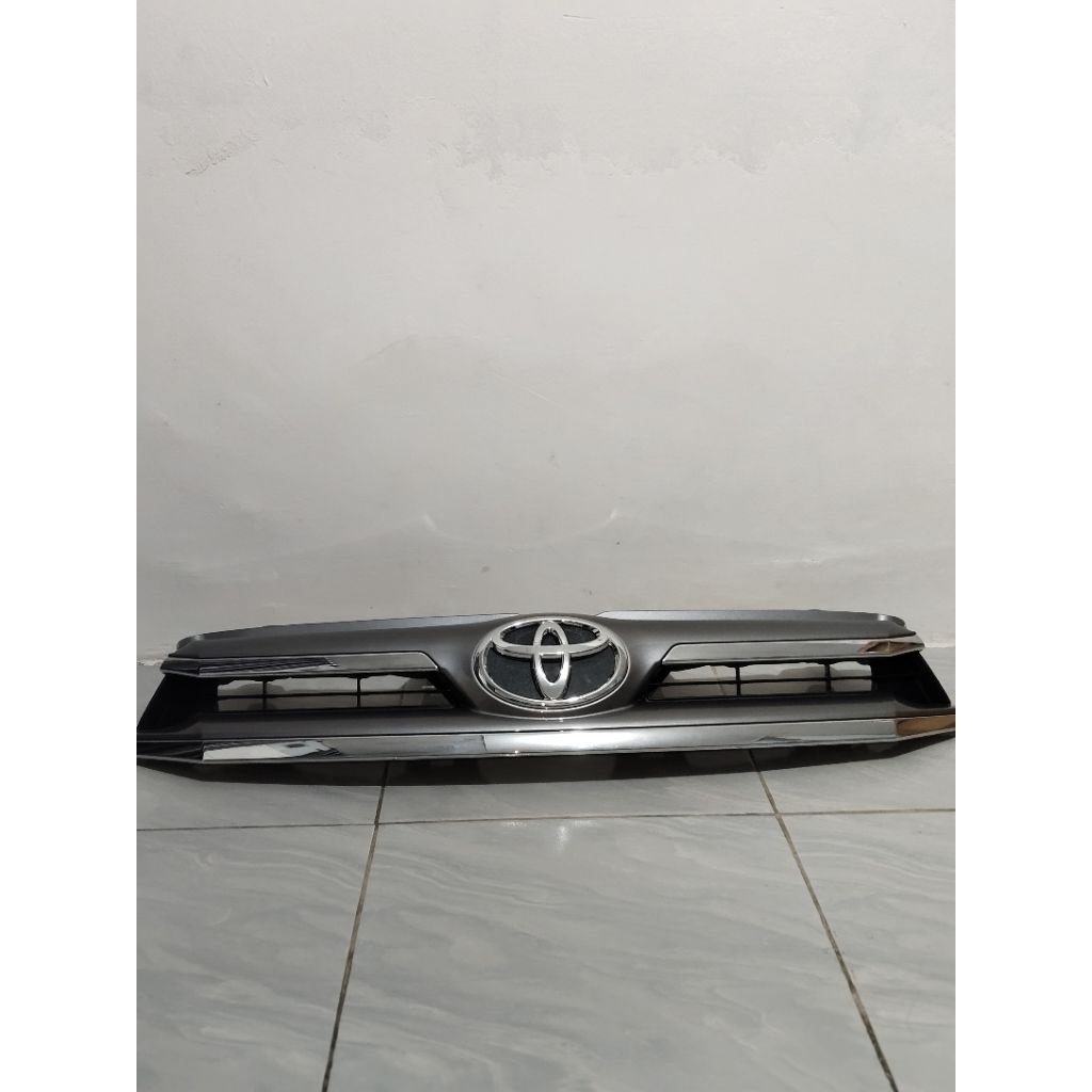 Grille Gril Depan Toyota Innova Reborn Tipe G Q V Dan Venture 2016 2017 2018 2019  2020  Original To