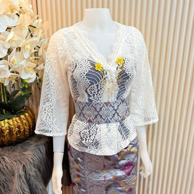 kebaya brokat payet spesial putih ( kebaya saja )