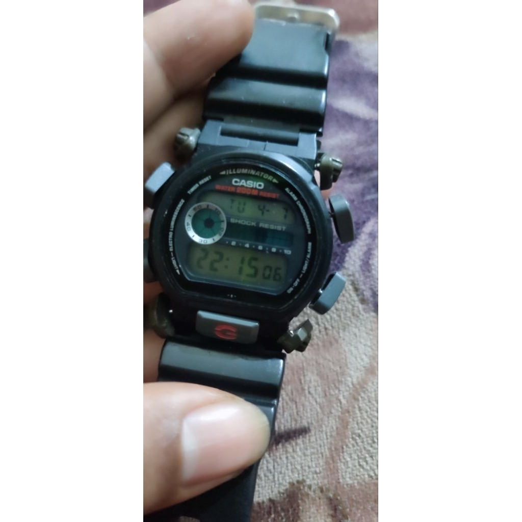 G-Shock DW-9052 Second