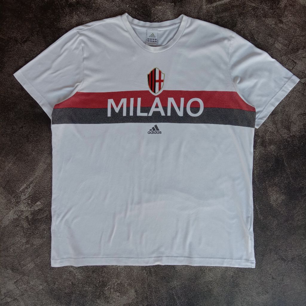 T-shirt Adidas Milano Classic original, kaos Adidas Milan center logo, kaos Adidas Milan full tag