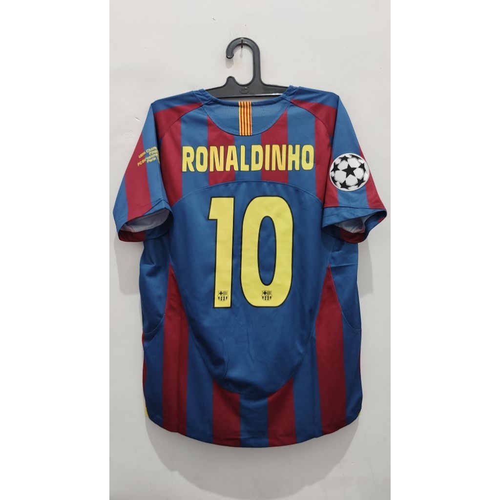 jersey retro Bar_c@@# Ronaldinho size S M L