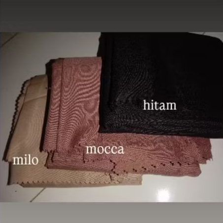 PRELOVED SEGIEMPAT OSKARA SYARI