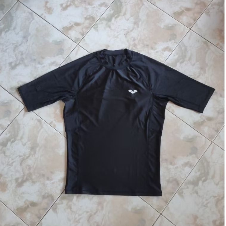Jersey Renang Arena Baselayer