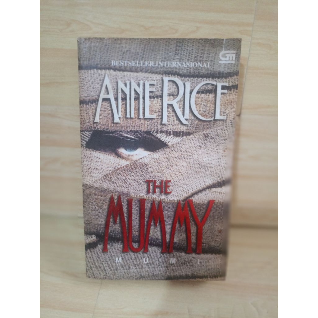 IMPORT: THE MUMMY by Anne rice