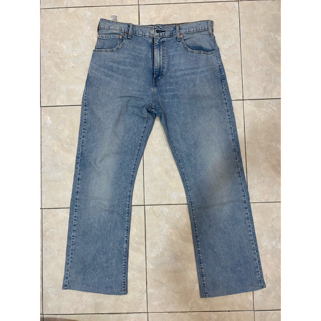 Jeans Levi’s 517 Bootcut (New)