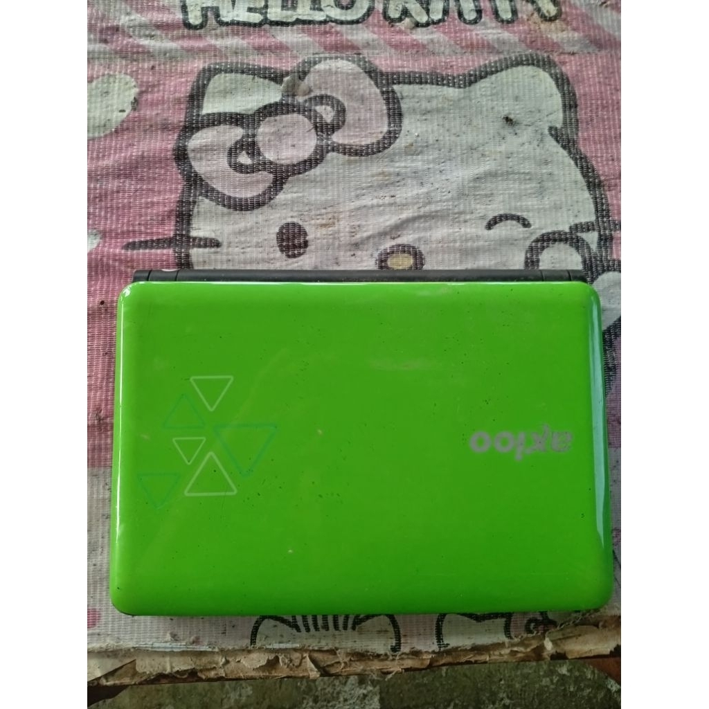 MacBook axioo seri pico barang rusak/mati