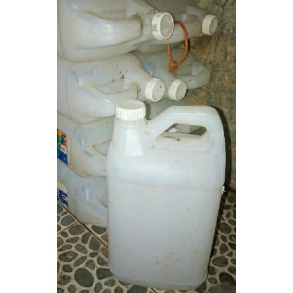 Jerigen 5 Liter Bekas