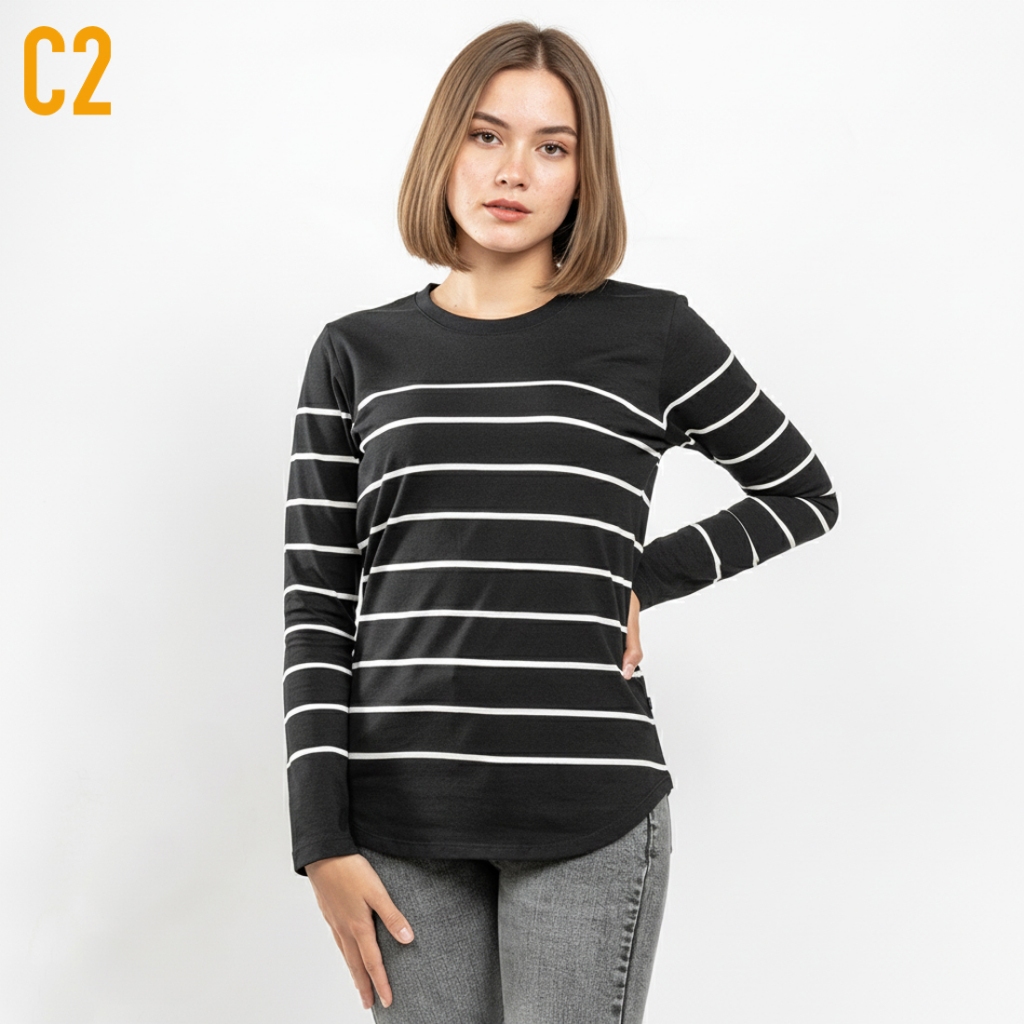 C2 Rhinow Black T-Shirt Wanita