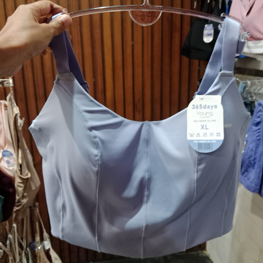 Young curves bra sport model panjang (C02-100297)