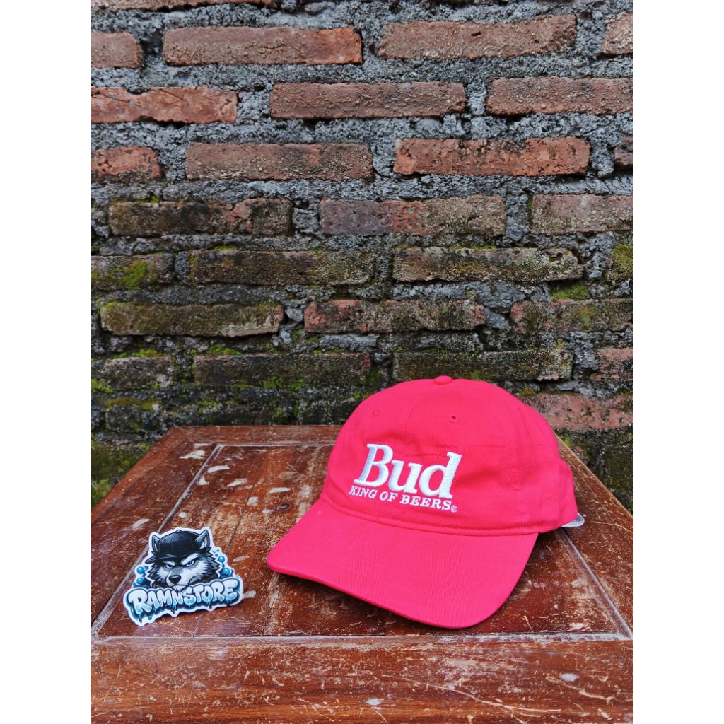 topi budweiser