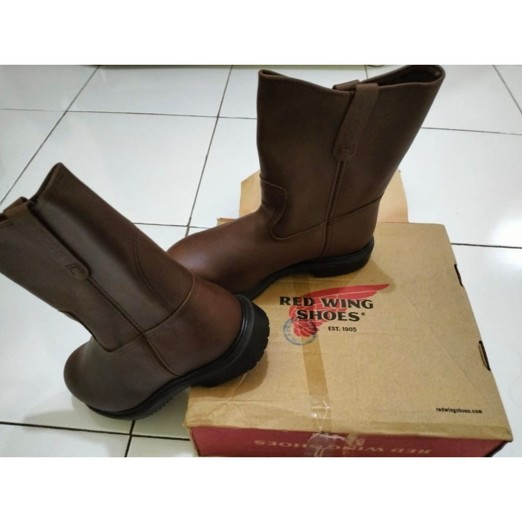 SEPATU BOOTS RED WING NO 43 Original