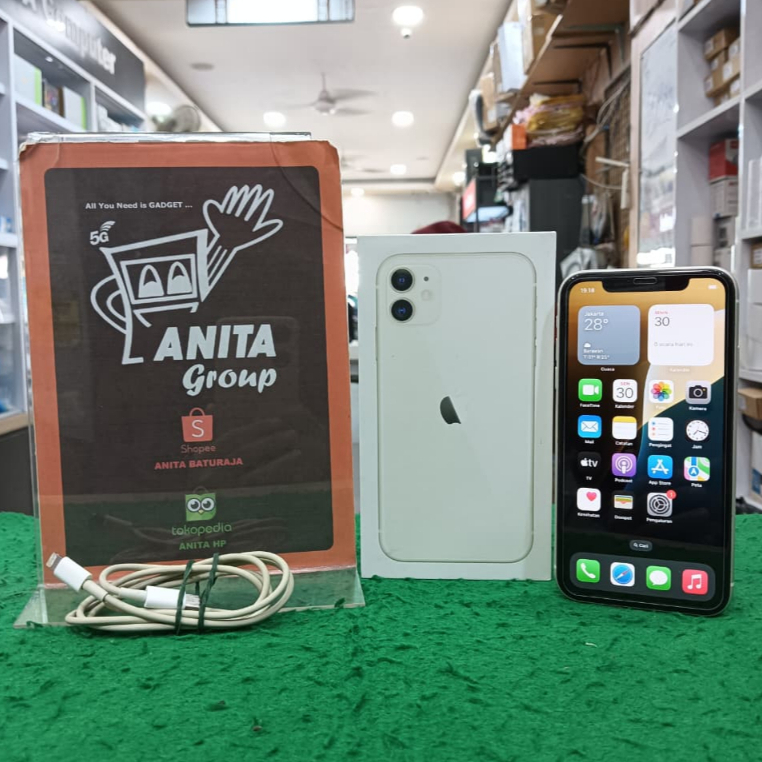 SECOND IPHONE 11 128GB (WHITE) FULLSET