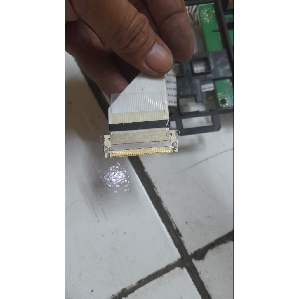motherboard mesin monitor lg20m35asa cabutan dari unit pecah layar