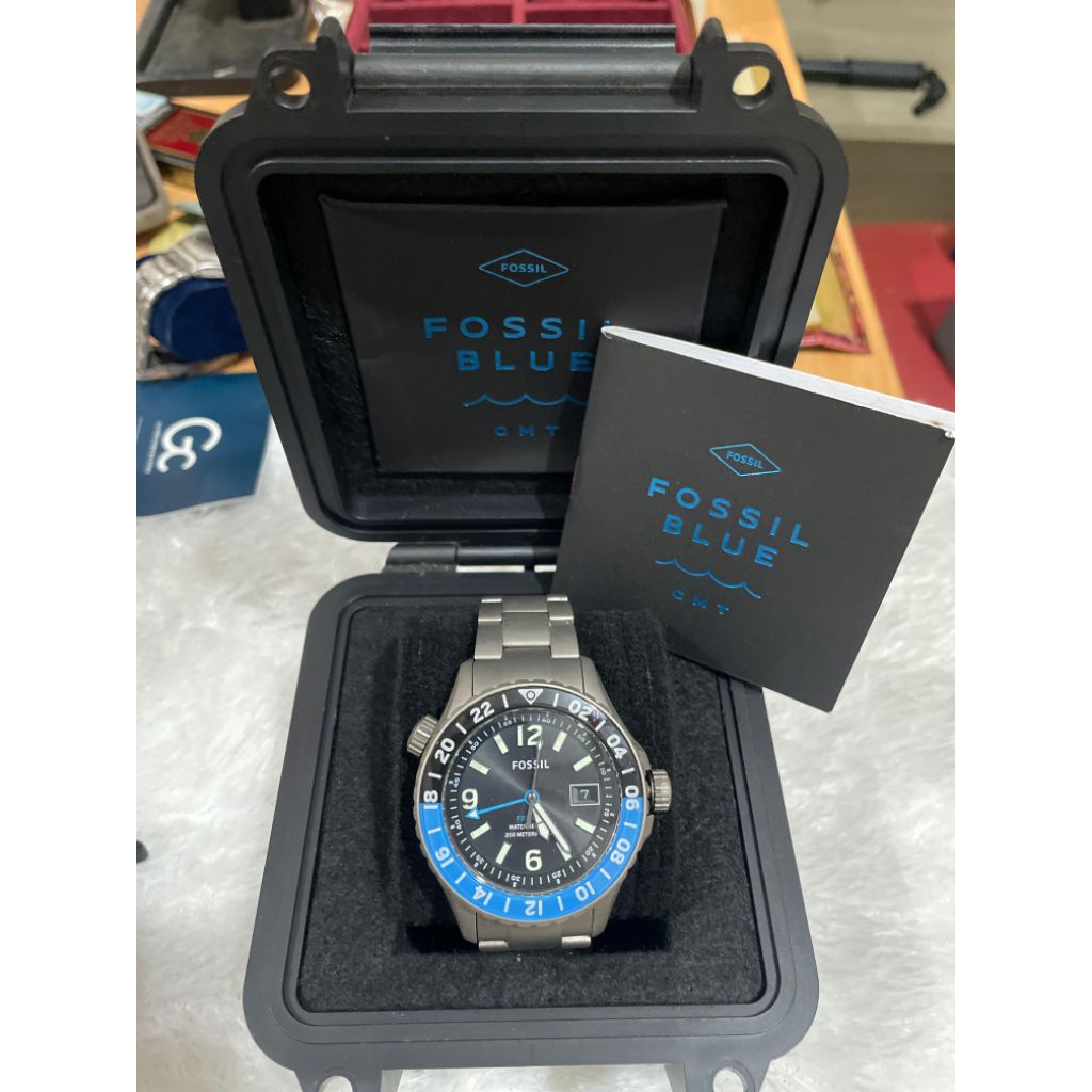 jam tangan pria original limited edition