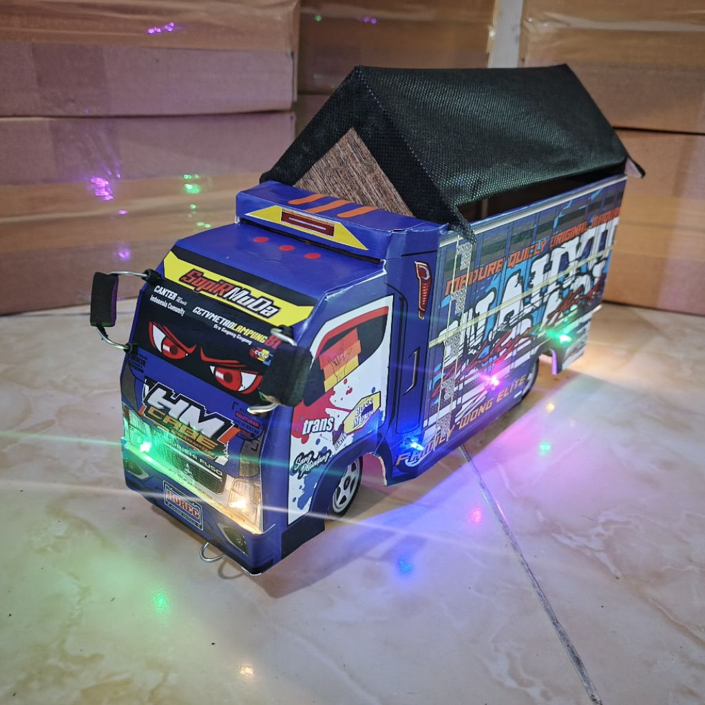 Promo Miniatur Truck oleng kayu " WAHYU ABADI BIRU"