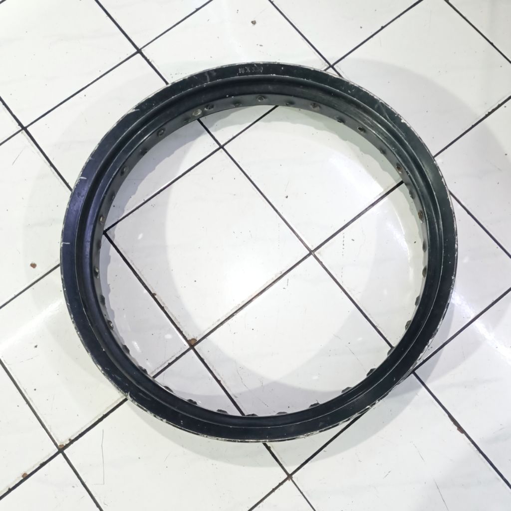 Velg Universal Ring 18x300 Second Copotan