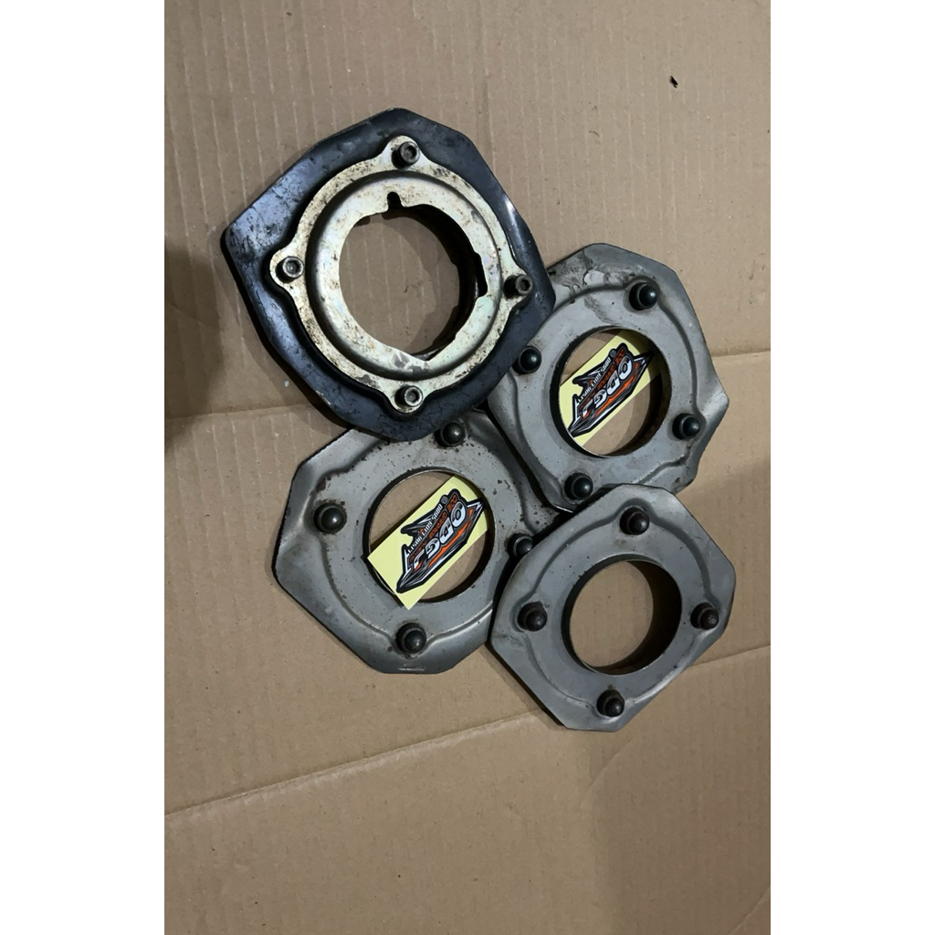 Potongan tangki Yamaha Mio j bahan cb injeksi,Mio injeksi dll Barang ori set baut & clam
