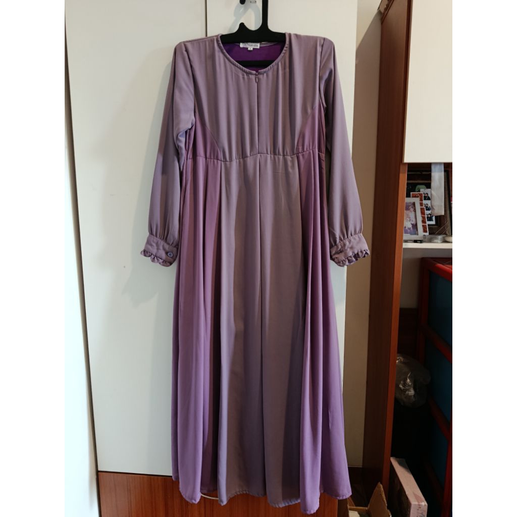 Gamis Hijab Alila Size S Preloved Ungu