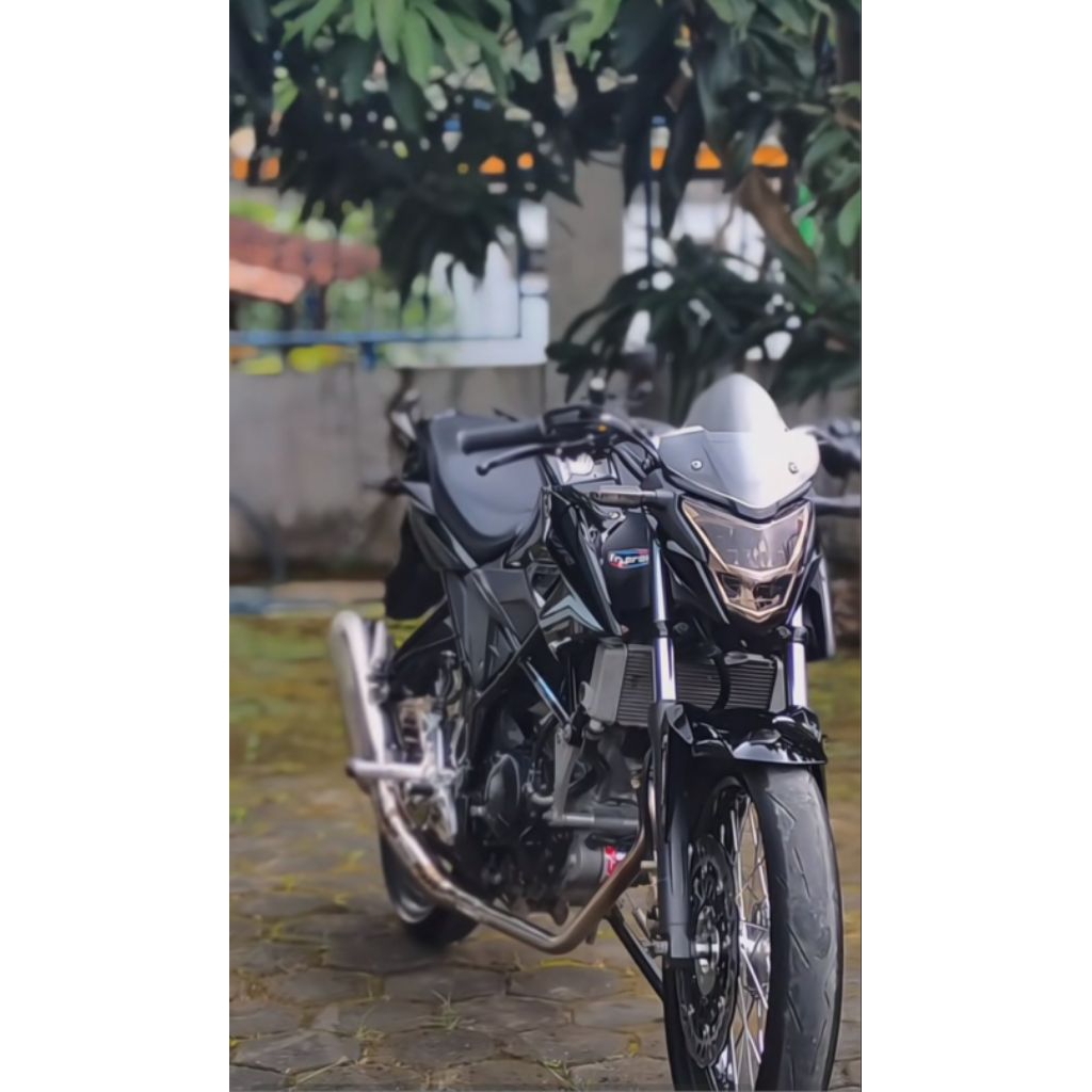 VISOR CB 150R STREET FIRE WINSHIELD CB 150R MODEL MAHKOTA JENONG PLUS BAUT VARIASI