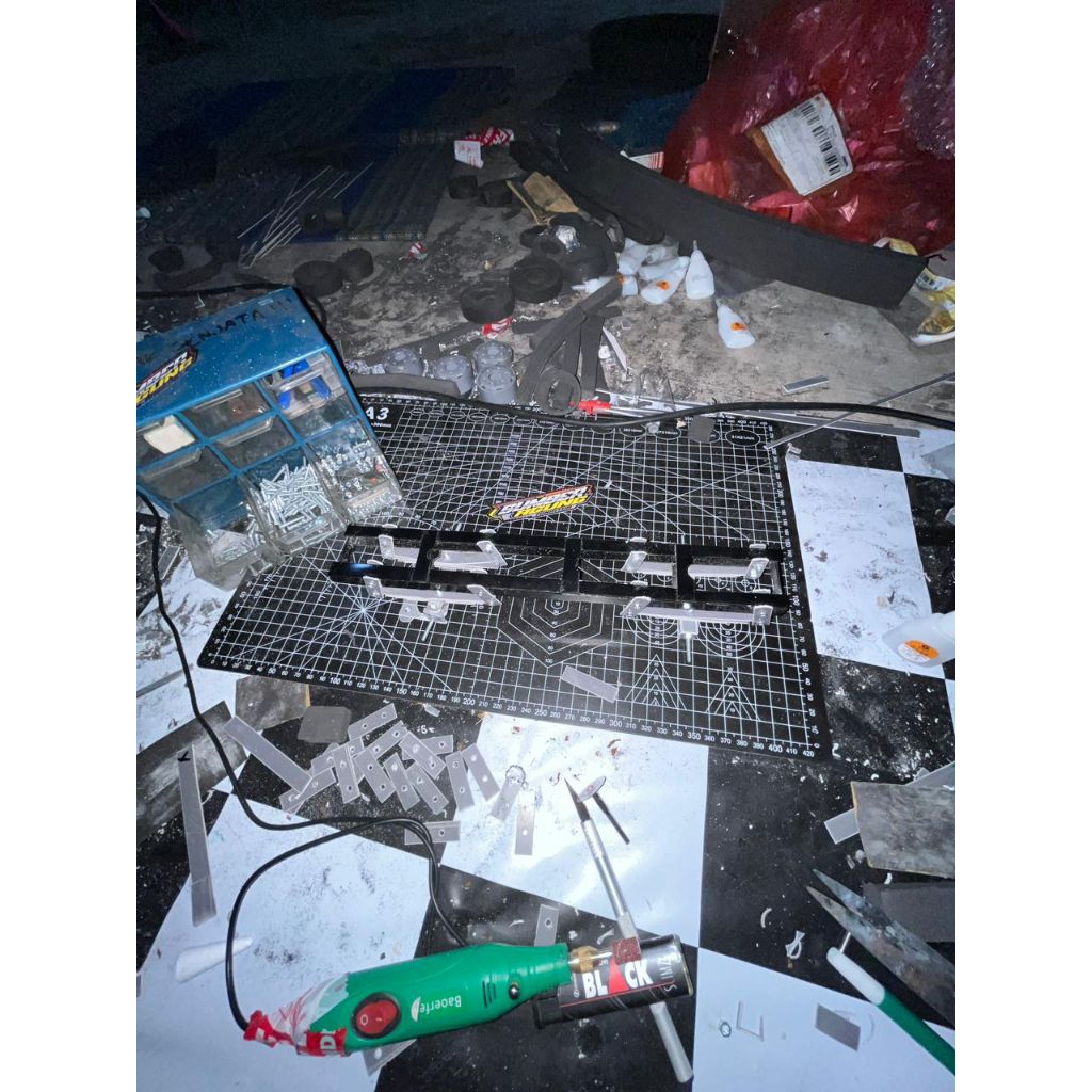 Sasis truk miniatur mboiz