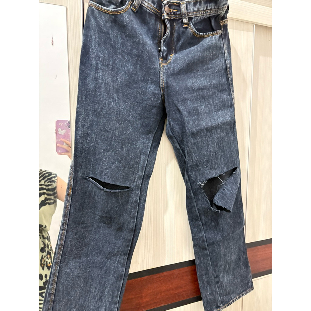 kulot levis wanita
