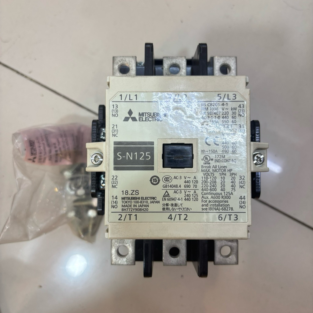 Kontaktor Mitsubishi SN125 220V SN-125 Ori