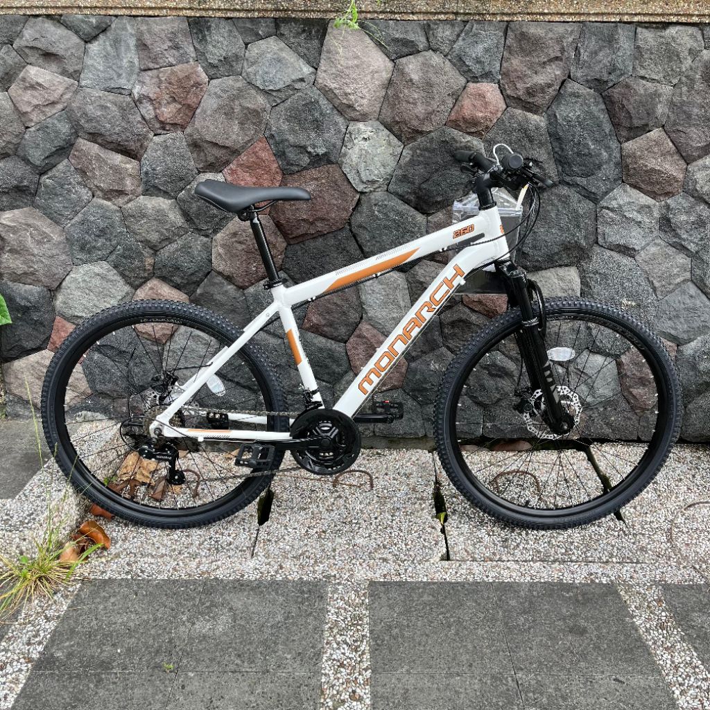 Sepeda MTB Monarch 260 Putih