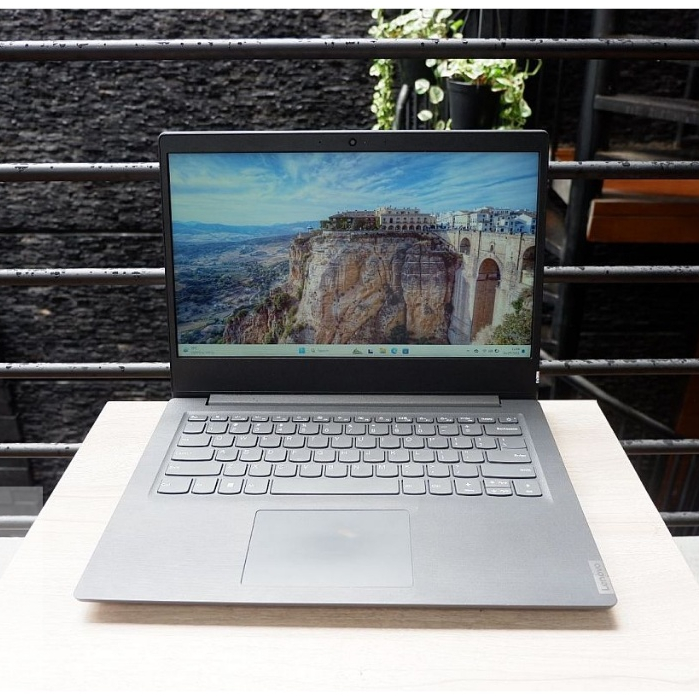 Laptop Lenovo V14-ADA AMD Ryzen 3 3250U Ram 8Gb Ssd 256G Laptop Duduk Ryzen 3 Ryzen 5 Ryzen 7 Siap P