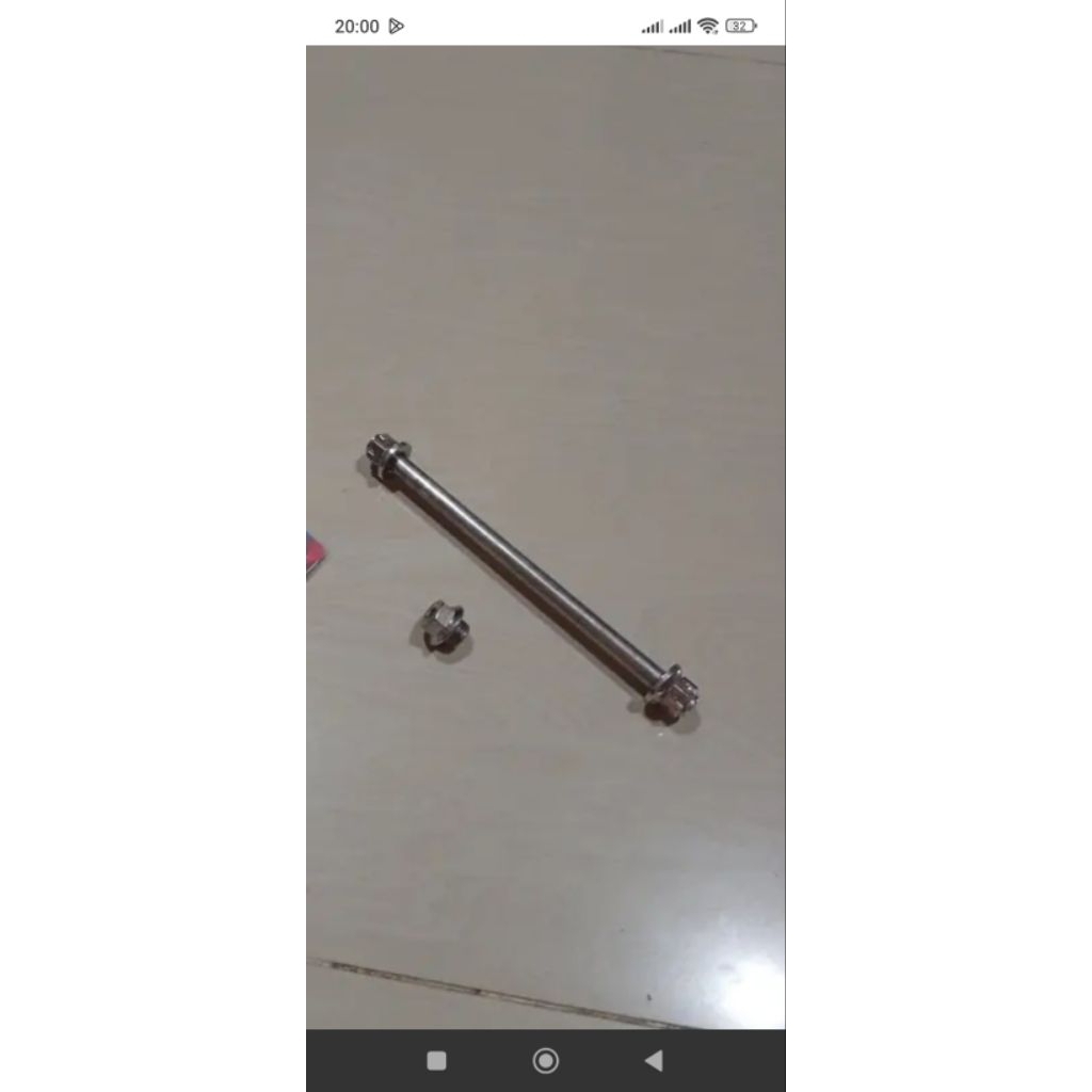 as roda depan Suzuki smash Titan shotgun r barang asli original masih bagus