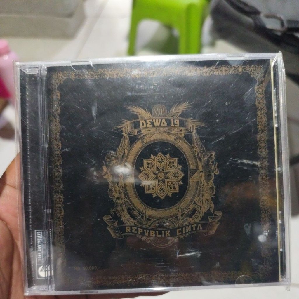 kaset CD Dewa 19 REPUBLIK CINTA