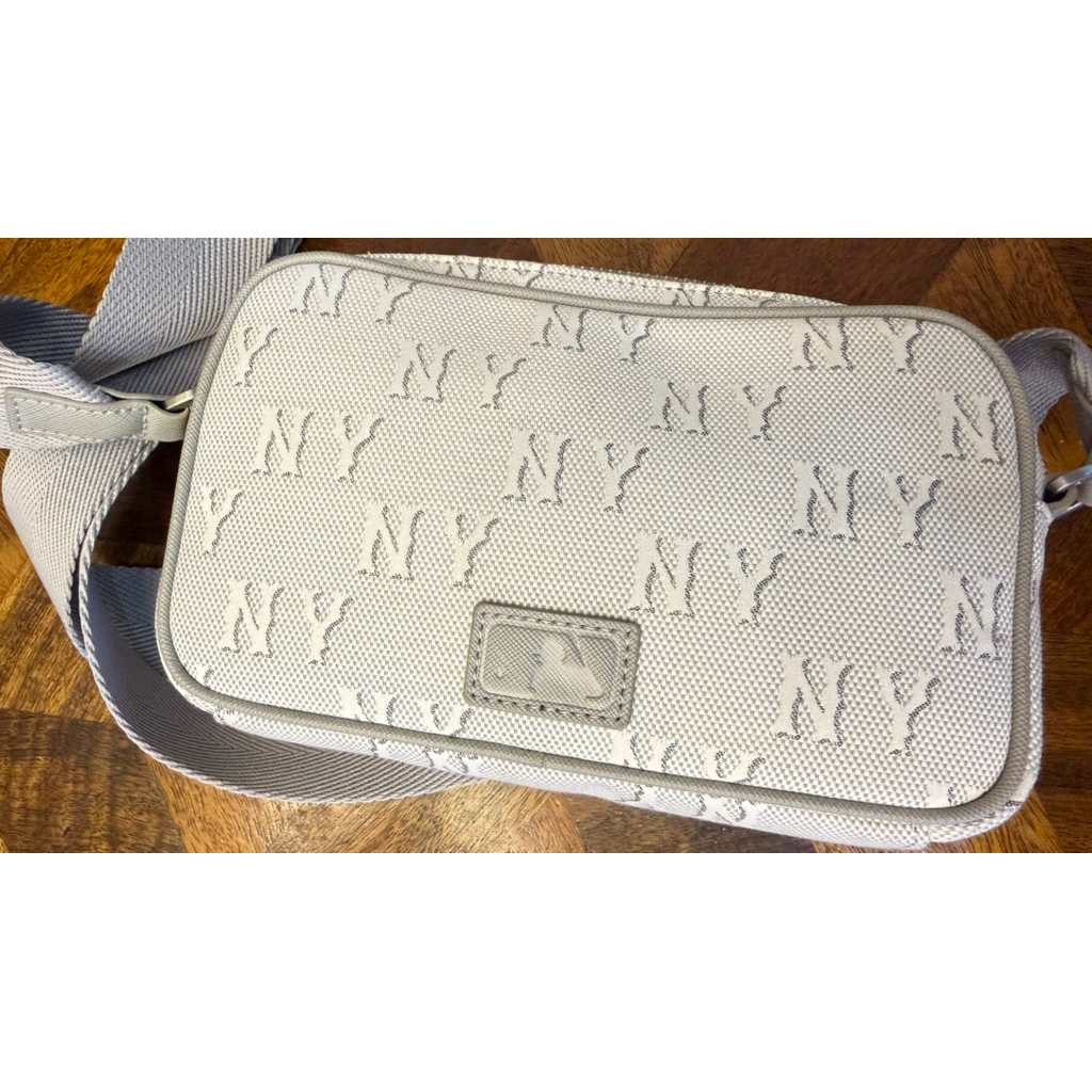 PL BAG MLB ORIGINAL LIKE NEW