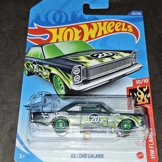 Hot wheels Ford Galaxie Super treasure hunt 2020 THS