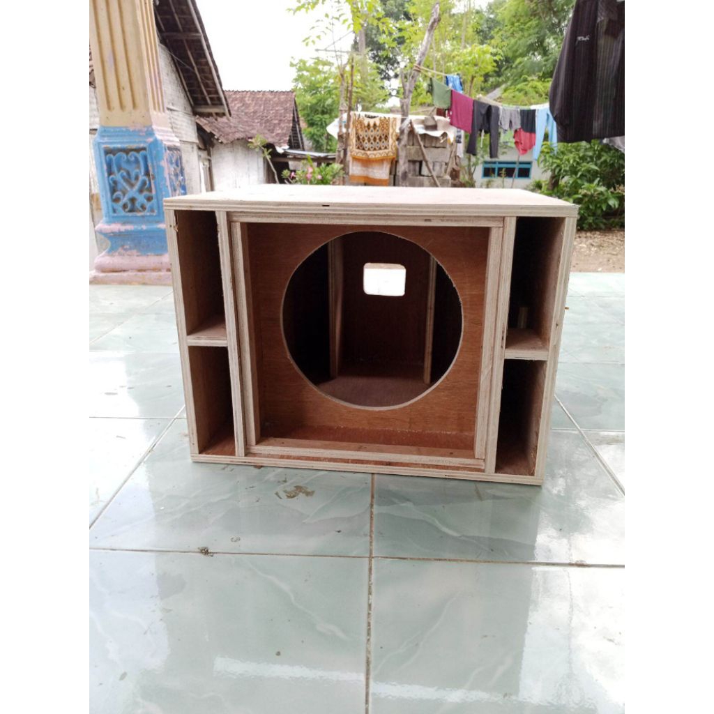 box speaker 12in SPL ketebalan 18mm
