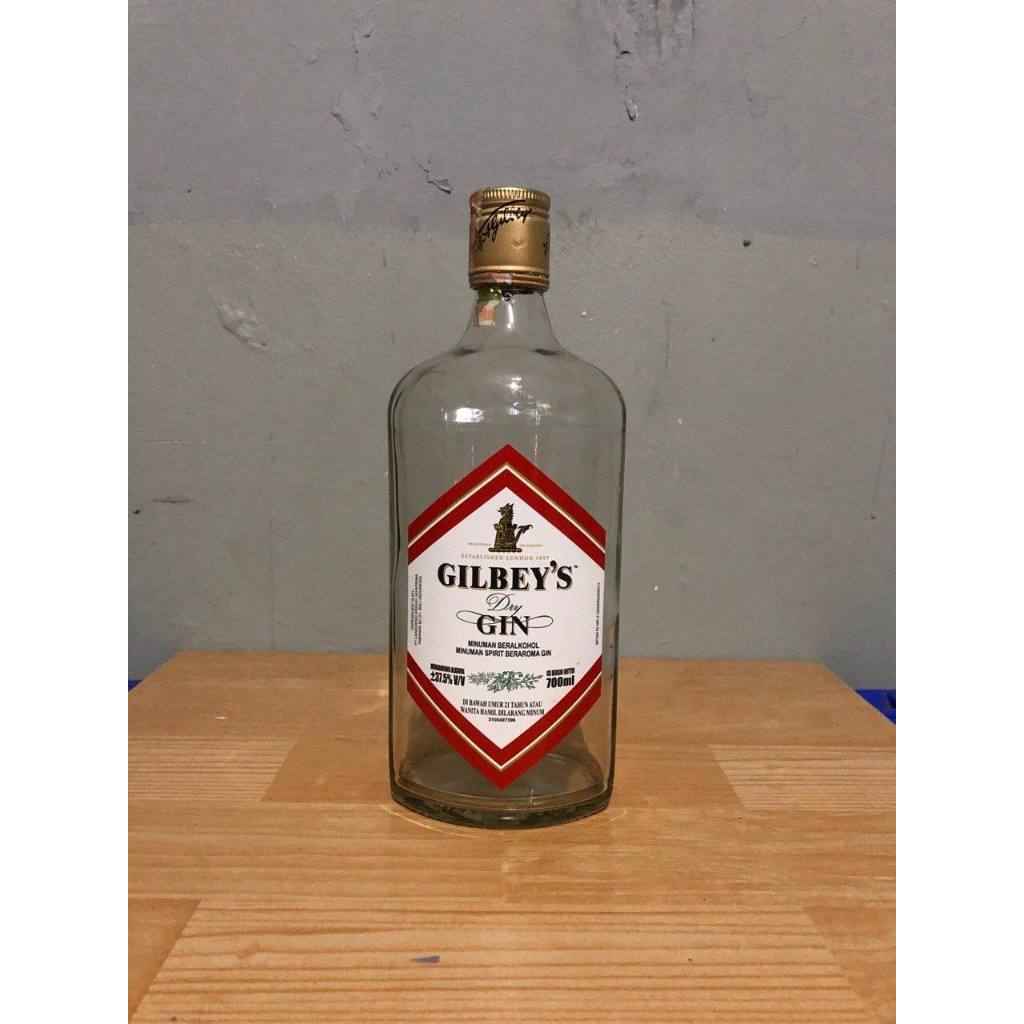 Botol minuman kosong pajangan gilbeys gin