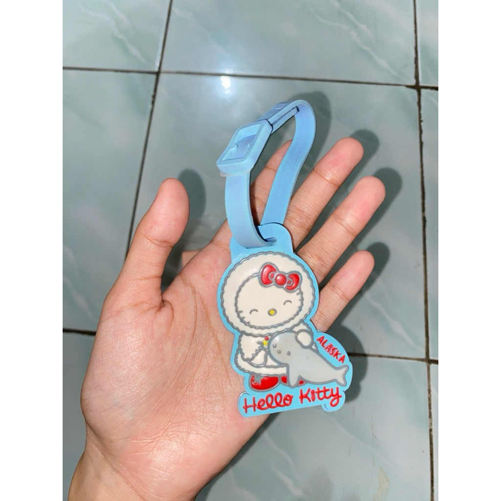 PRELOVED Gantungan Bagasi / Tag Tas Sanrio