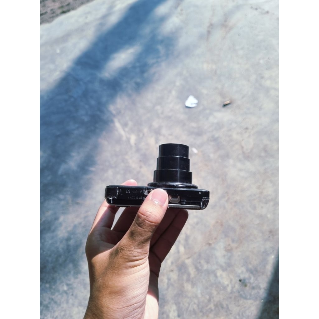 SONY DSC WX80 (tinggal service kuncian memori)