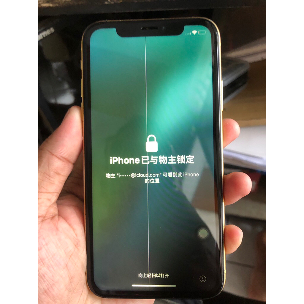 Xr 64gb inter lock icloud warna asli merah