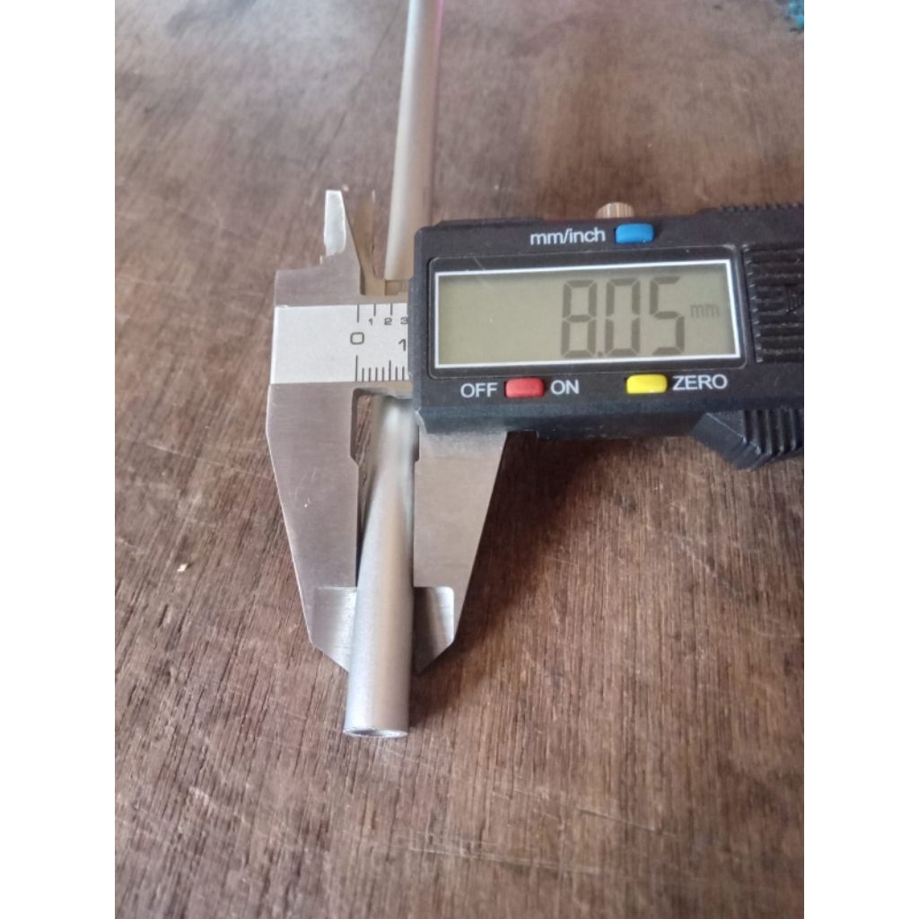 PIPA BULAT ALUMINIUM 8 mm/100 cm/TEBAL 1 mm/PEMBELIAN MINIMAL 2 pcs/BAHAN PERKAKAS/KERAJINAN TANGAN 