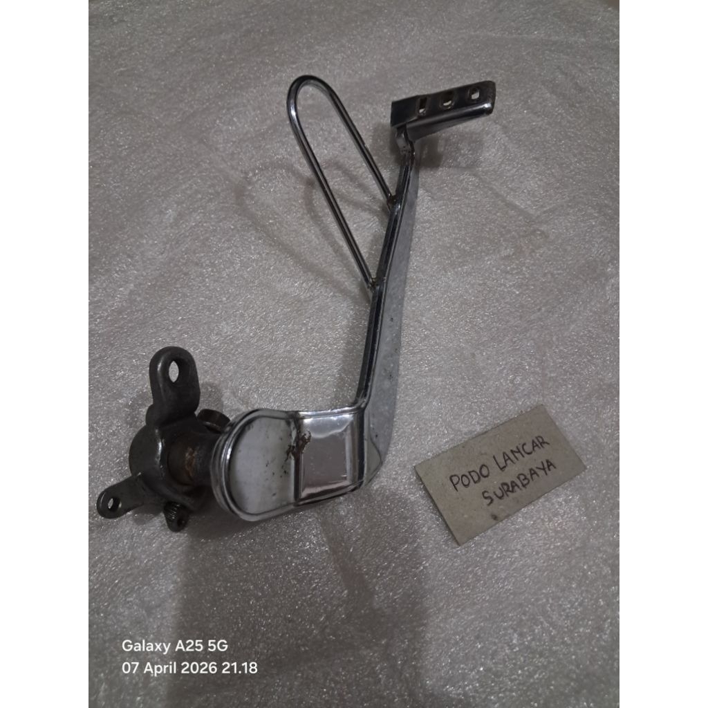 tuas pedal rem belakang ninja150 R SS original