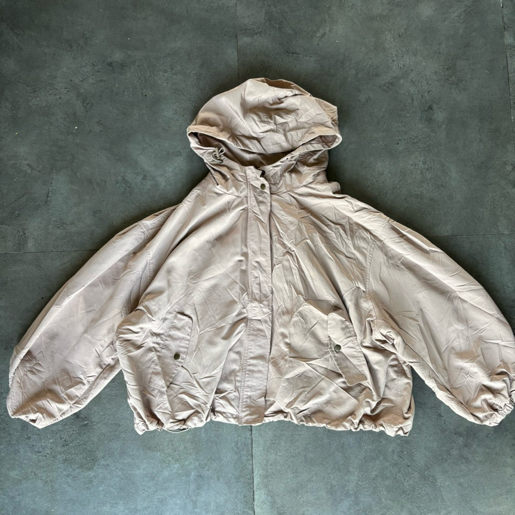 Ingni Oversized Batwings Cropped Jacket Woman