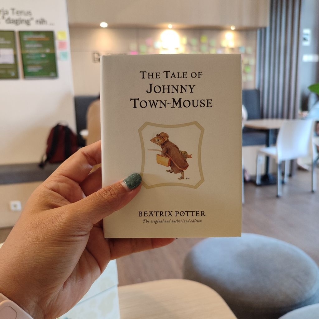 BIG BAD WOLF BOOKS • THE WORLD OF PETER RABBIT BOX (ECERAN) - (13) THE TALE OF JOHNNY TOWN-MOUSE - C