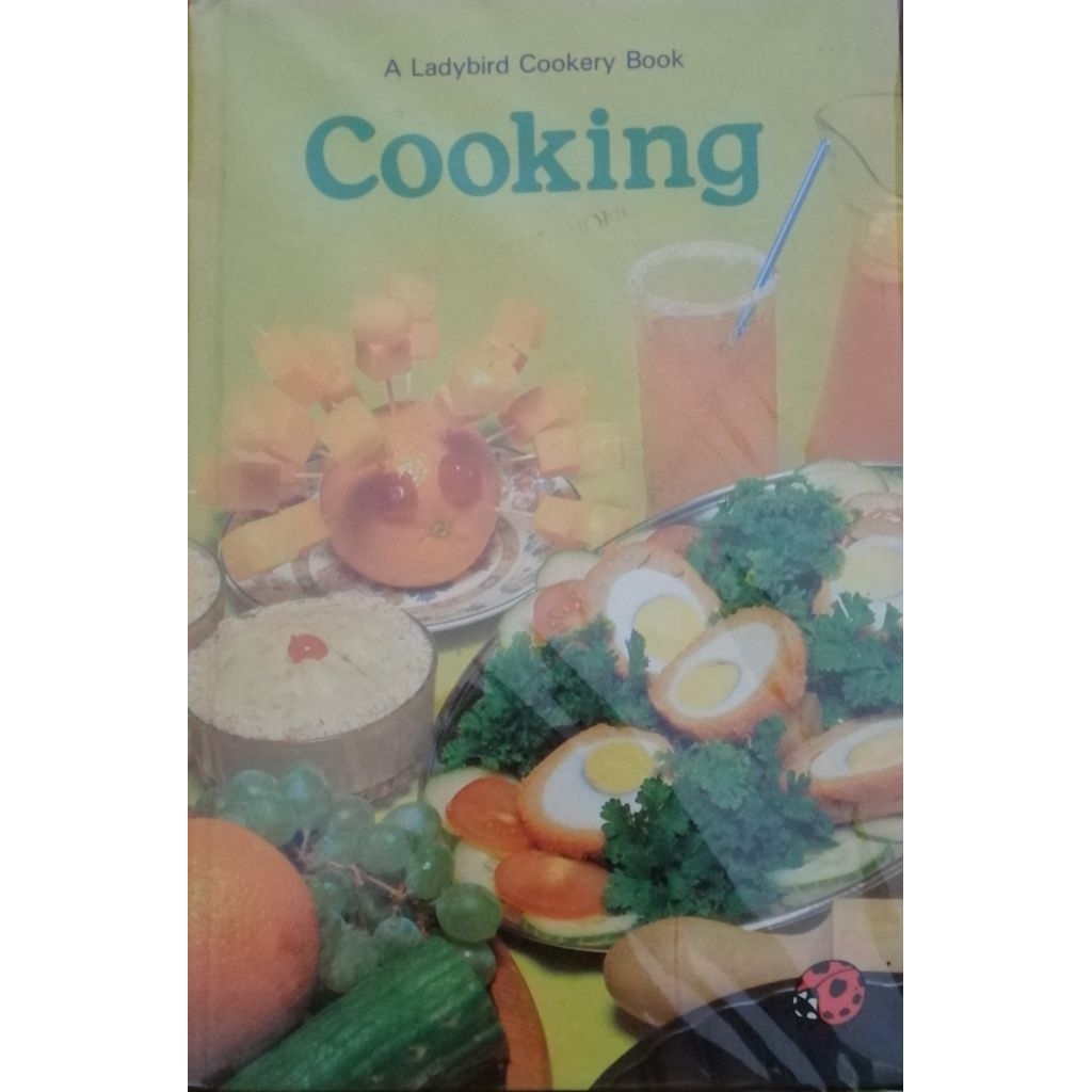 COOKING, a Ladybird cookery book